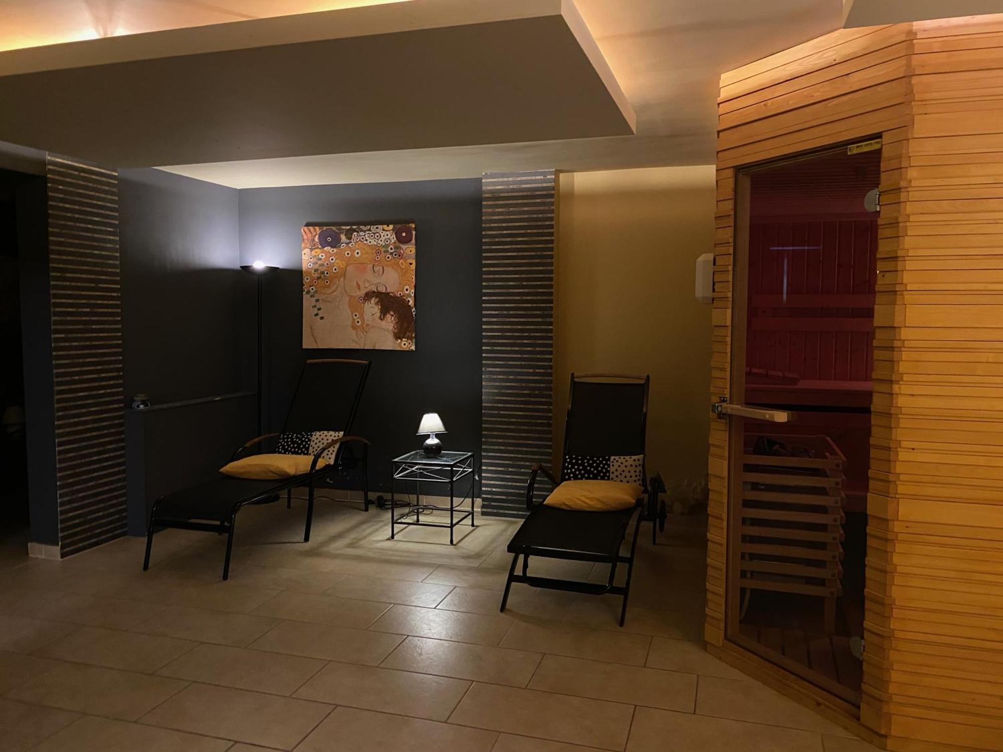 Waterfall Apartment - Cozy Mountain Retreat Kranjska Gora Bagian luar foto